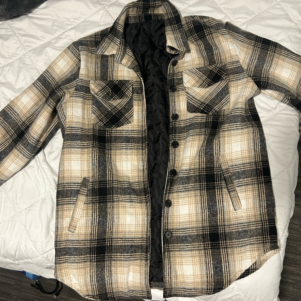 Plaid Black/Beige Thick Lined Shacket